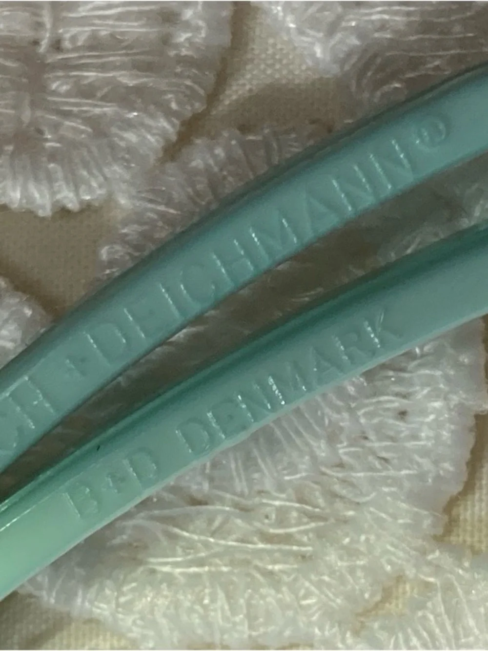 Vintage Buch + Deichmann Flower Crystal Hair Barrett (in aqua)